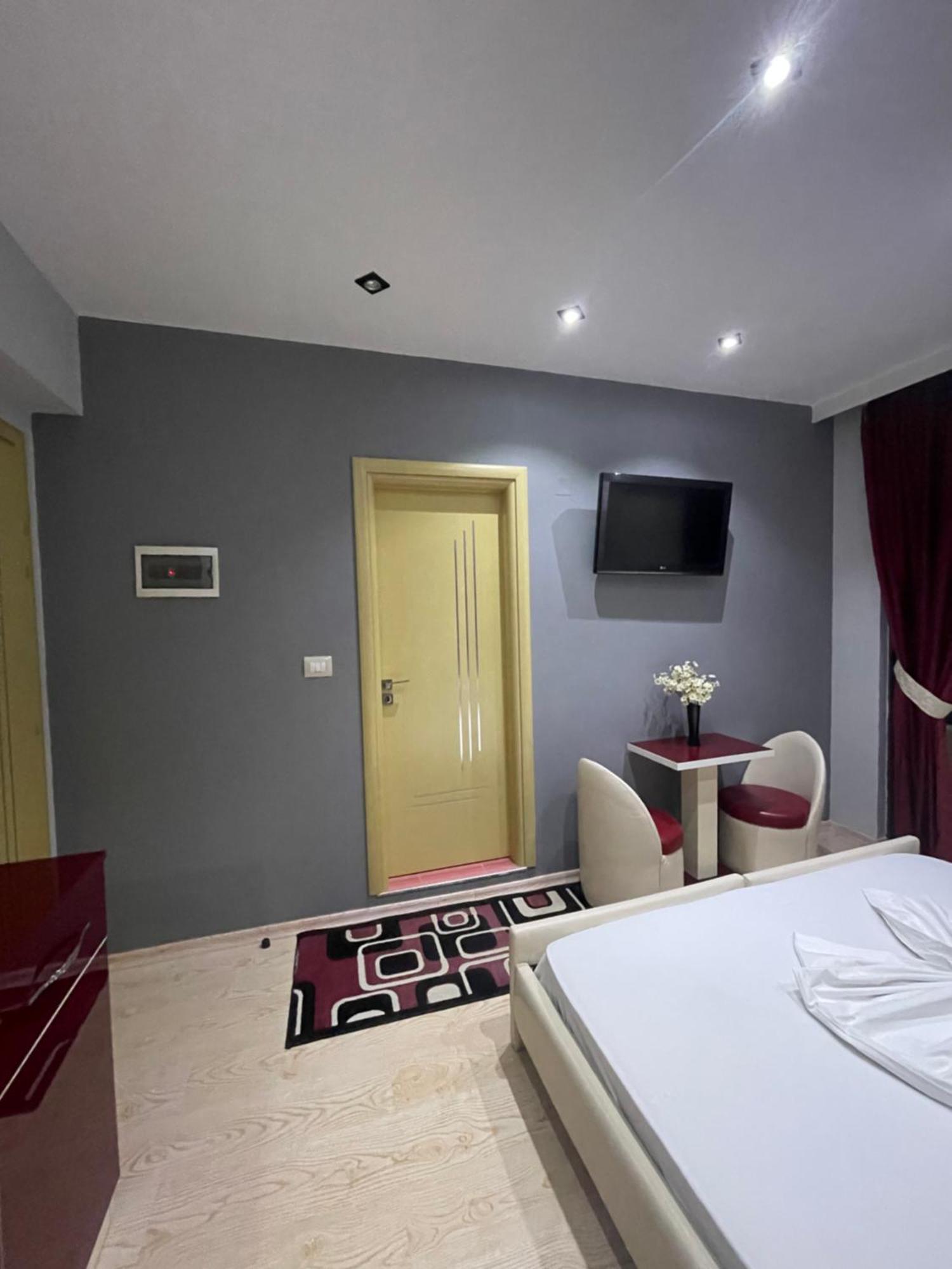 Hotel Selfo Dervician ภายนอก รูปภาพ